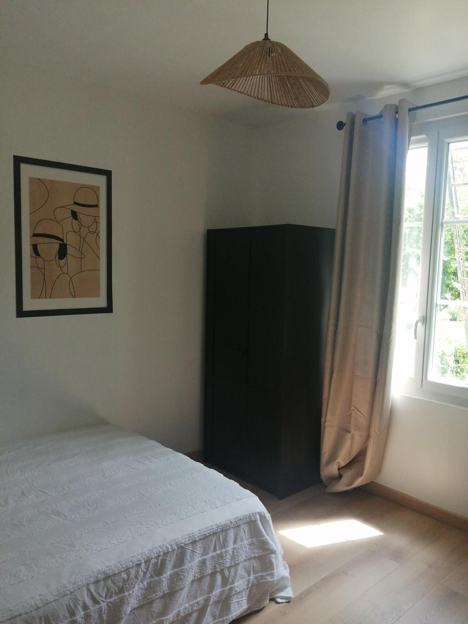 Maison " Bouton D'Or" Au Bord De L'Eau, A 10 Mn De Tours , Meuble Classe Une Etoile 셍 따베흑땅 외부 사진