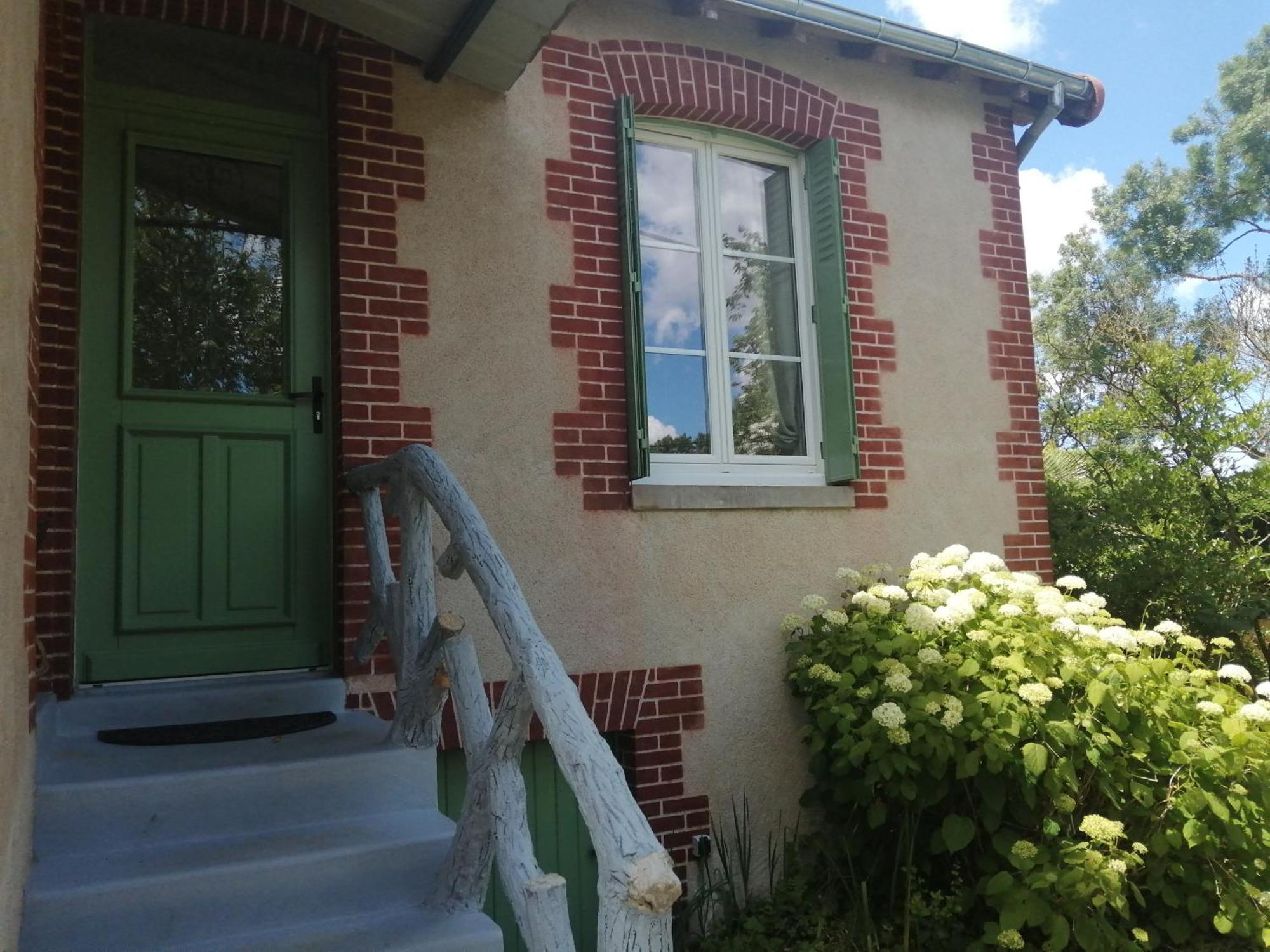 Maison " Bouton D'Or" Au Bord De L'Eau, A 10 Mn De Tours , Meuble Classe Une Etoile 셍 따베흑땅 외부 사진